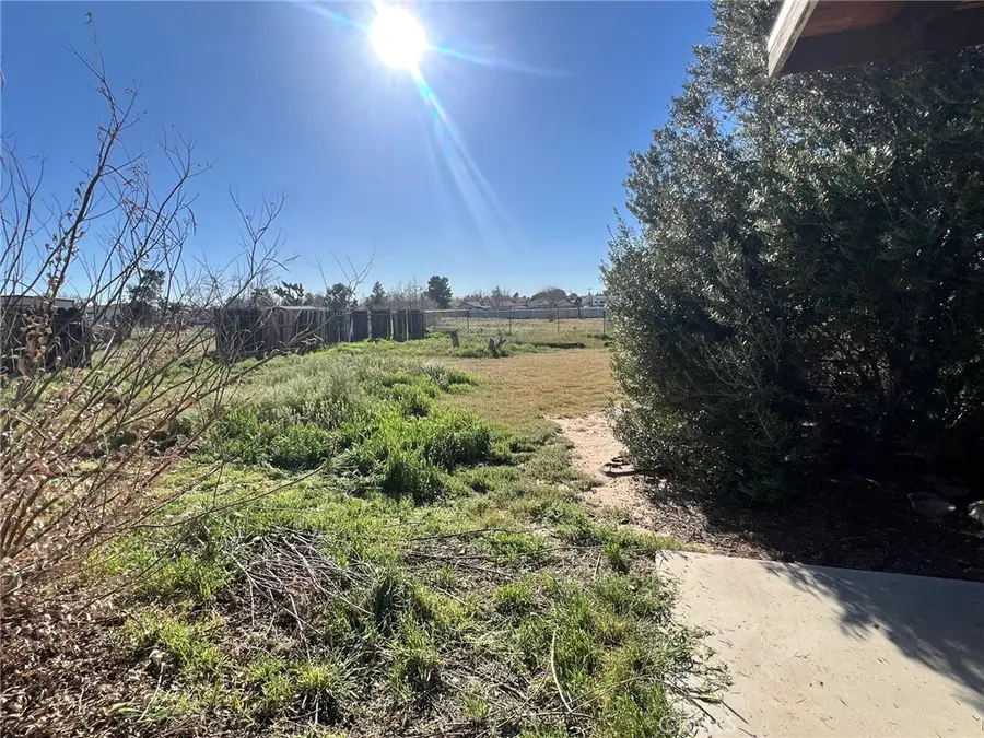 18282 Manzanita Street, Hesperia, CA 92345 - #3