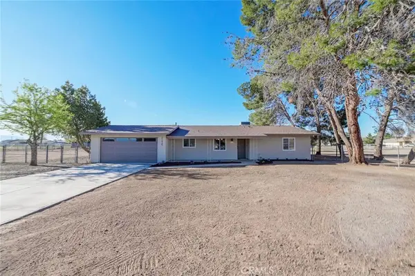 21435 Zuni Road, Apple Valley, CA 92307