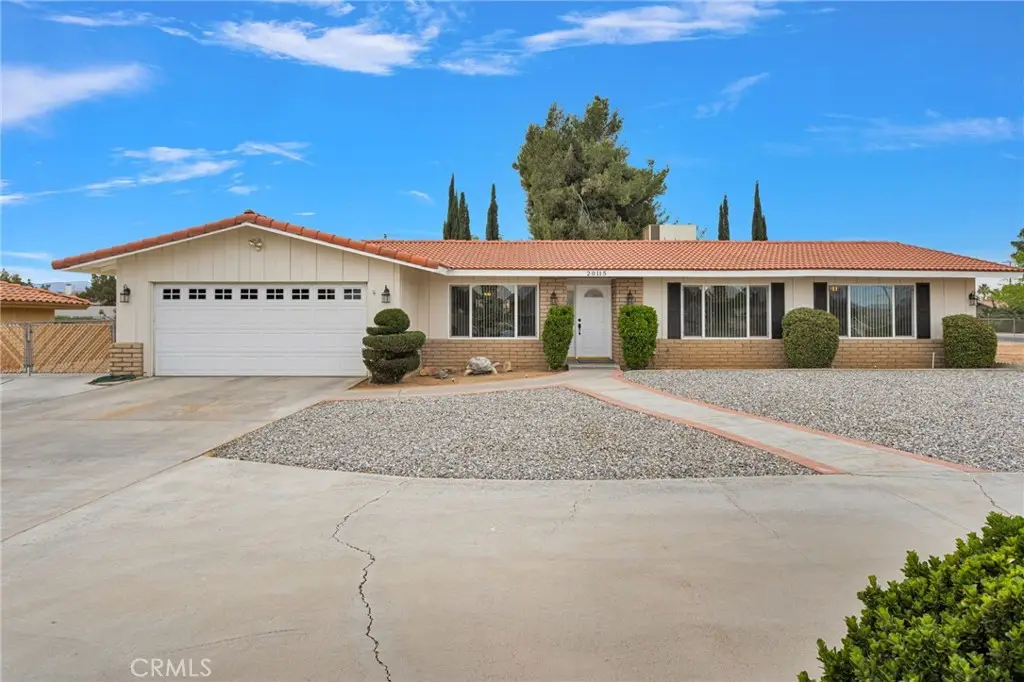 20115 Shoshonee, Apple Valley, CA 92307 - #1