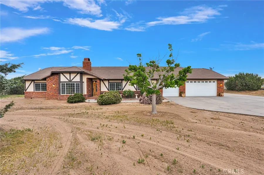 12830 Cedar, Hesperia, CA 92344 - #2