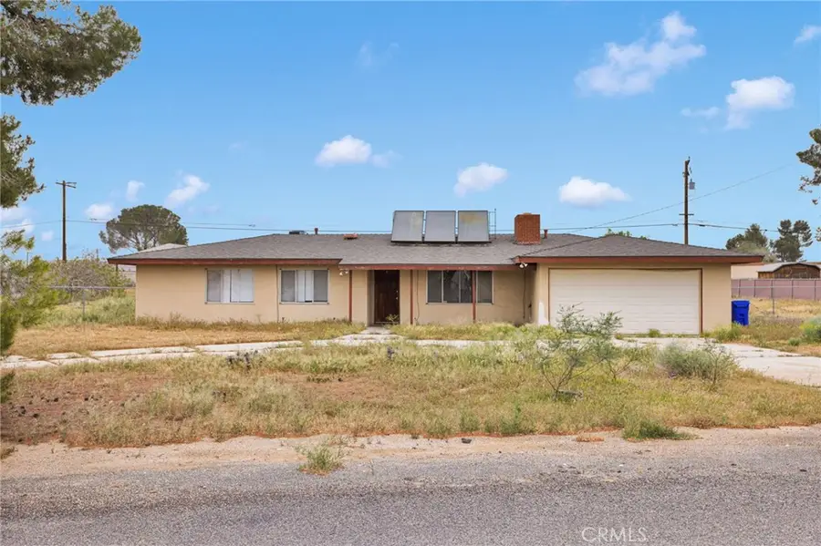 18190 Hiawatha Road, Apple Valley, CA 92307 - #3