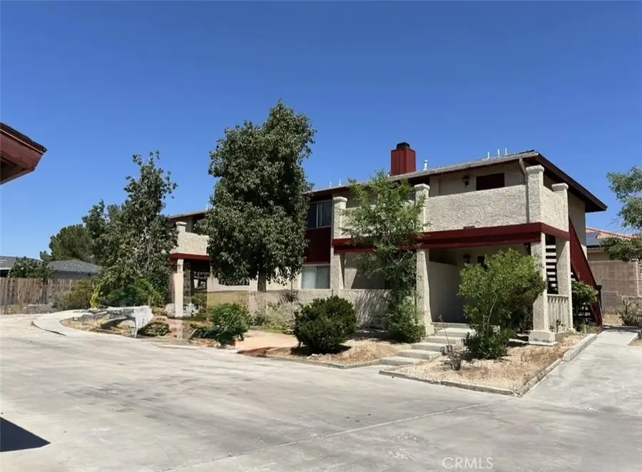 16228 Wato Road, Apple Valley, CA 92307 - #2