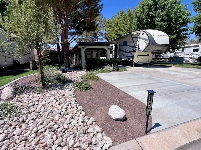 11594 Wedgewood Drive, Apple Valley, CA 92308 - #1