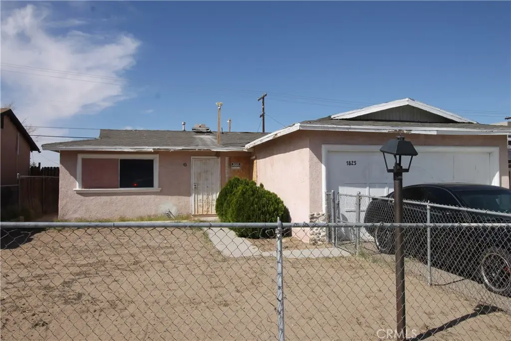 1825 Forane, Barstow, CA 92311 - #1