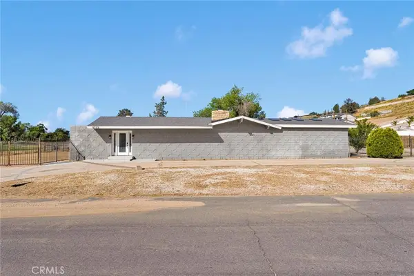 8732 Pico Avenue, Hesperia, CA 92345