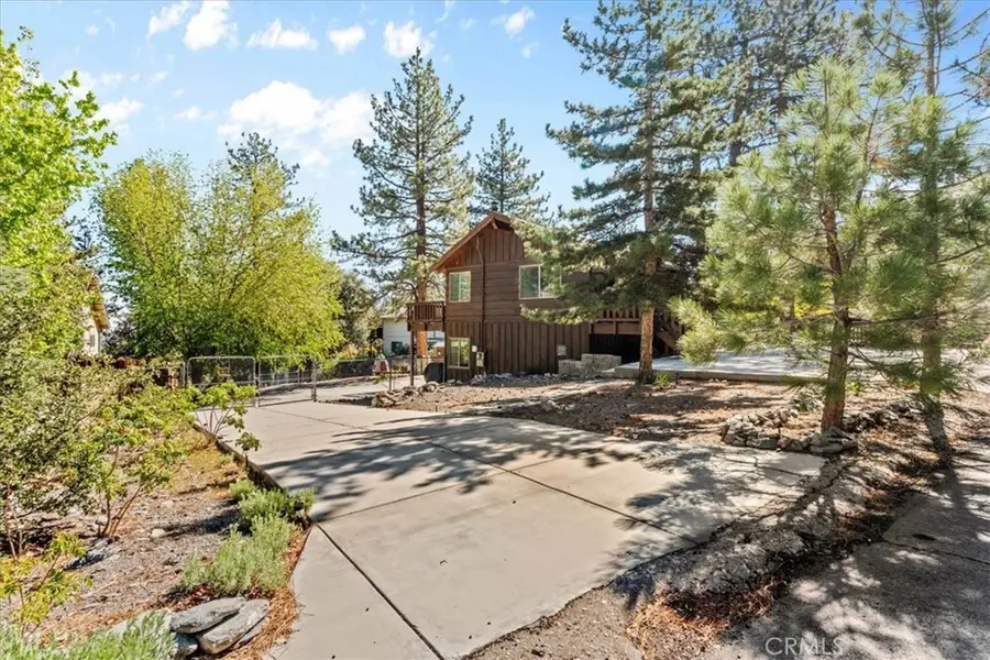 5243 Desert View, Wrightwood, CA 92397 - #2