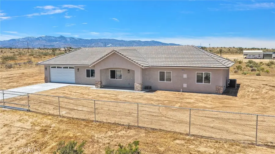 11980 Beaver Avenue, Phelan, CA 92371 - #2