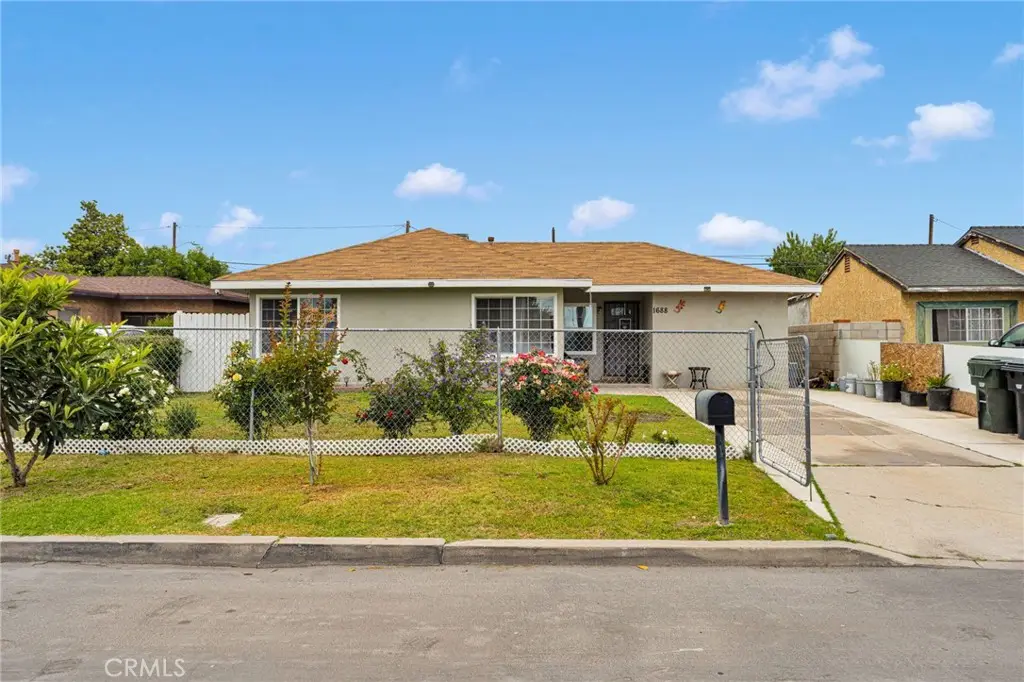 1688 W Cleveland Street, San Bernardino, CA 92411 - #1