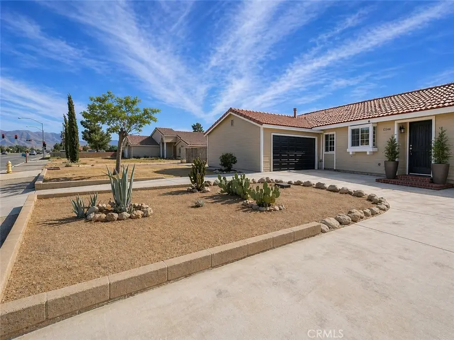 12546 Navajo, Apple Valley, CA 92308 - #3