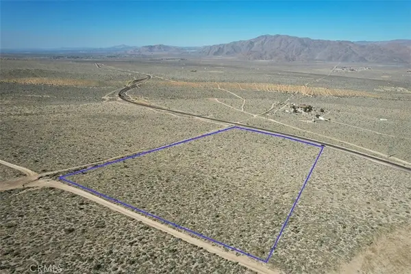 39 Santa Rosa Road, Lucerne Valley, CA 92356