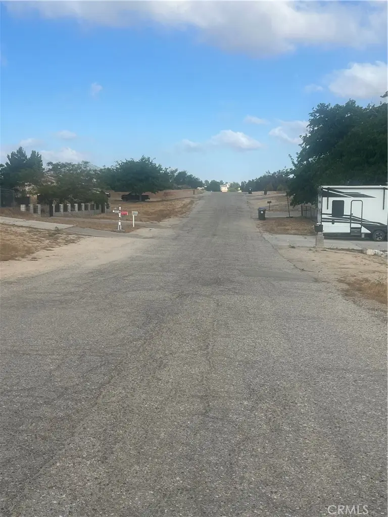 16420 Teton, Victorville, CA 92395 - #3