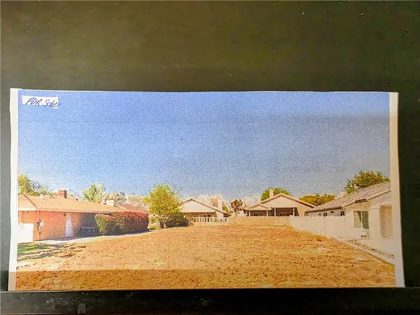 13415 Sea Gull Drive, Victorville, CA 92395