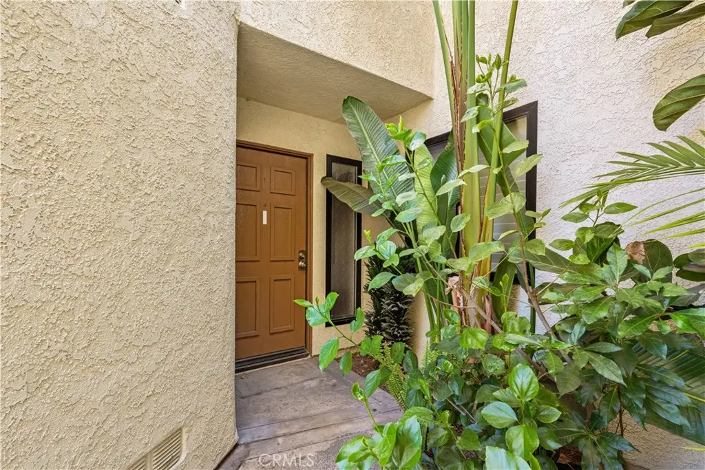 887 Endicott, Claremont, CA 91711 - #1