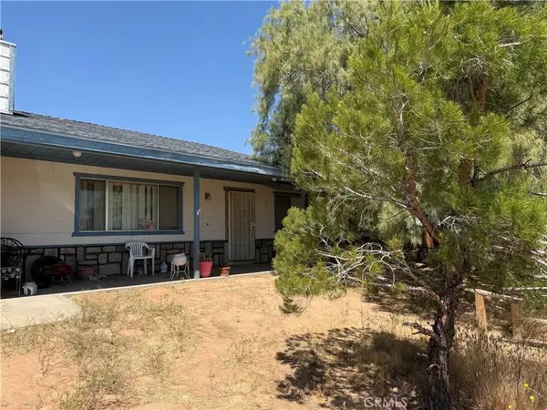 16082 Dale Evans Parkway, Apple Valley, CA 92307