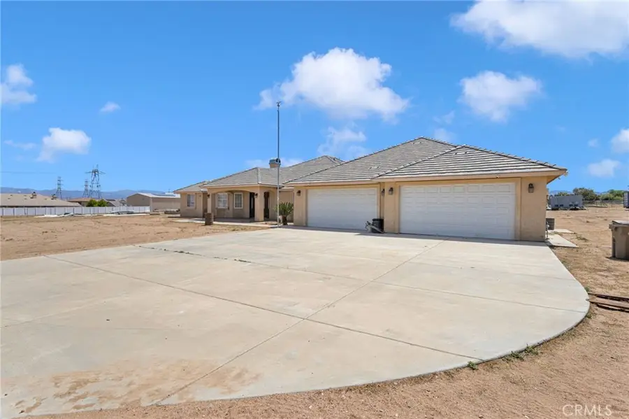 14201 Rodeo Road, Hesperia, CA 92344 - #3