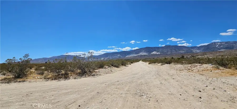 801 Visalia Ave., Lucerne Valley, CA 92356 - #2