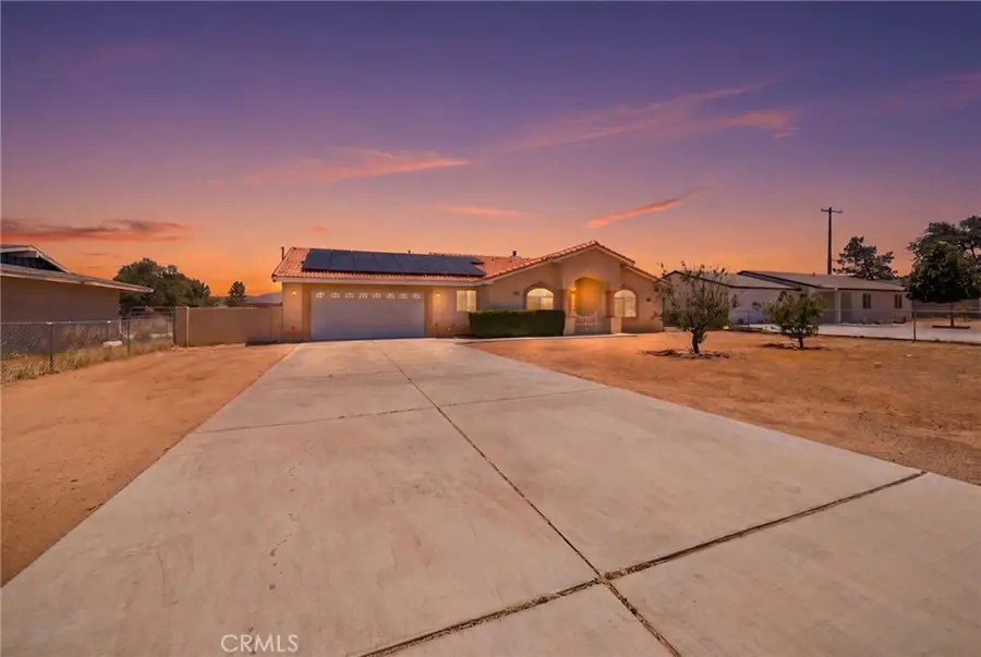14083 Pawnee Road, Apple Valley, CA 92307 - #3