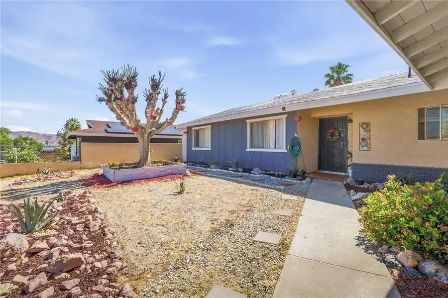 1104 Bigger St, Barstow, CA 92311 - #3