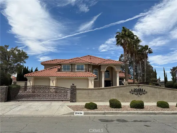 20484 Half Moon Court, Apple Valley, CA 92308