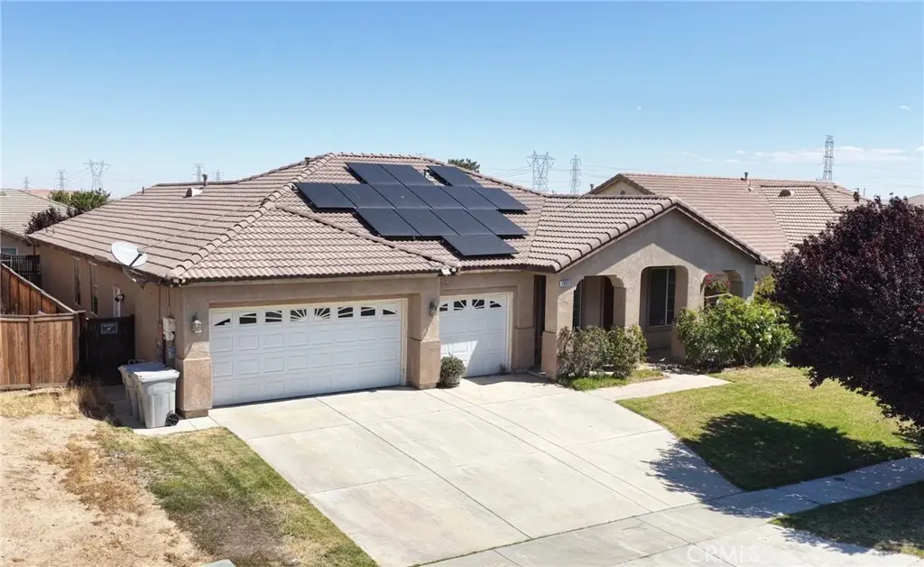 13912 Pinellia, Hesperia, CA 92344 - #1
