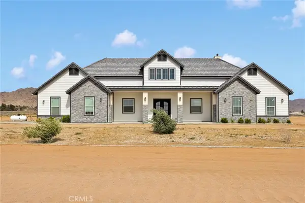 16979 Nanticoke, Apple Valley, CA 92307