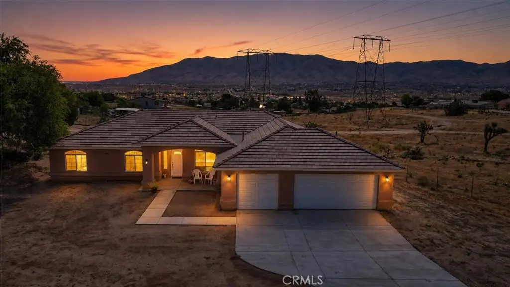8169 Lassen Avenue, Hesperia, CA 92345 - #1