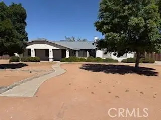15485 Comanche, Apple Valley, CA 92307