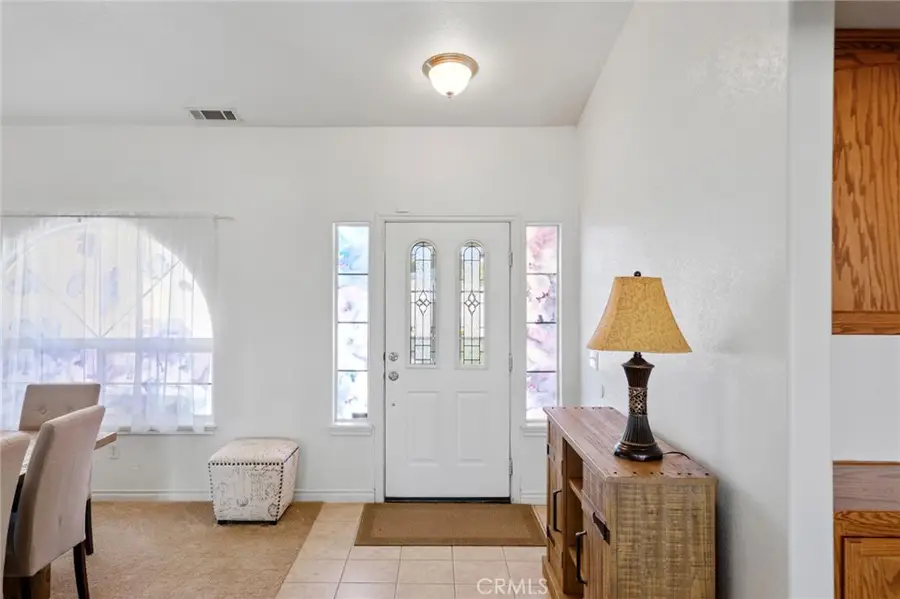 11025 El Esteban, Phelan, CA 92371 - #3