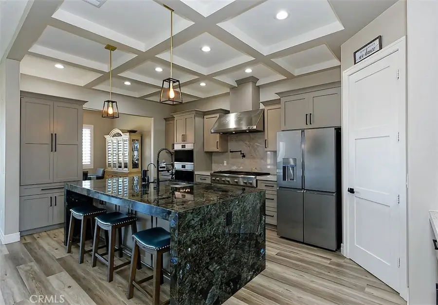 23280 Ramona Avenue, Apple Valley, CA 92307 - #2