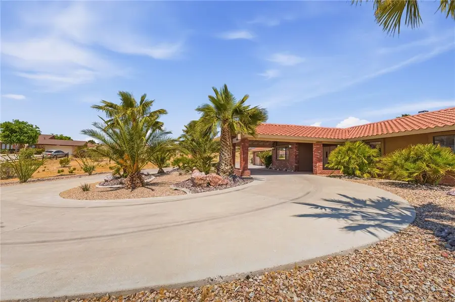 16385 Kamana Court, Apple Valley, CA 92307 - #3