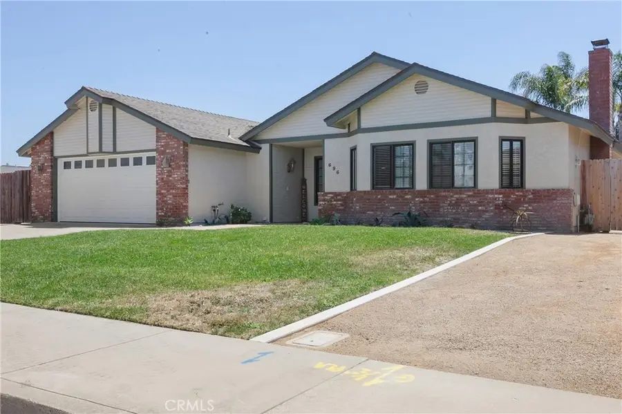 696 Tilia St, Santa Maria, CA 93455 - #2
