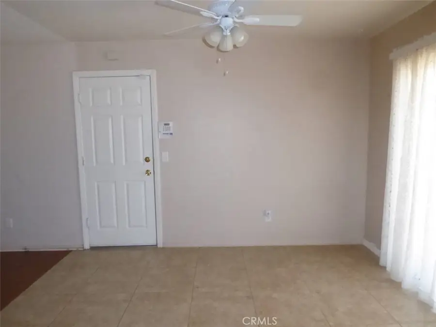 10819 Nambe Road, Apple Valley, CA 92308 - #3