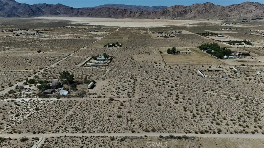 9821 Ivanhoe, Lucerne Valley, CA 92356 - #3