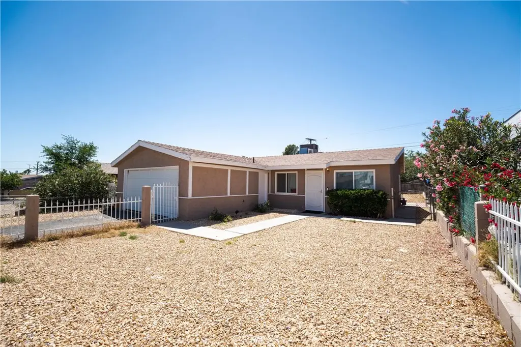 1912 Sunset St, Barstow, CA 92311 - #1