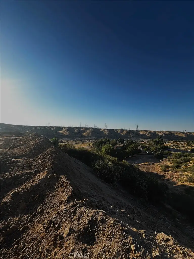 13635 Duxbury Rd, Hesperia, CA 92345 - #3