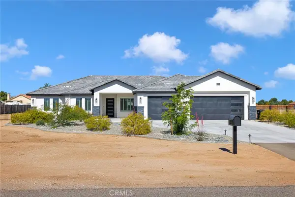 12744 Pauhaska, Apple Valley, CA 92308