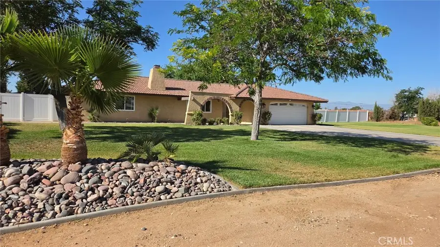 21671 Standing Rock, Apple Valley, CA 92307 - #2