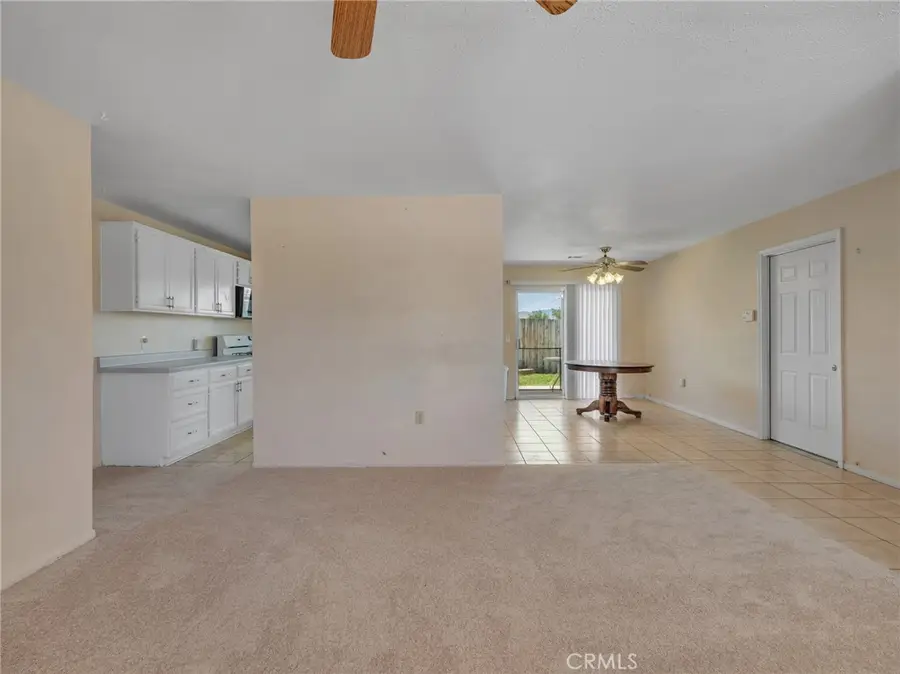 21693 Wren, Apple Valley, CA 92308 - #2