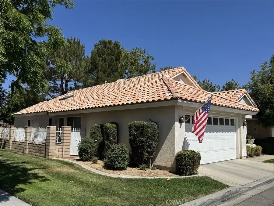 11574 Mountain Meadow, Apple Valley, CA 92308 - #3