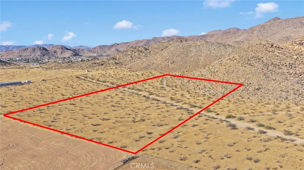 14323 Fairview Valley, Apple Valley, CA 92307 - #1