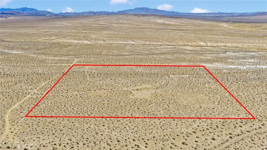 1 Paddington Way, Lucerne Valley, CA 92356 - #2