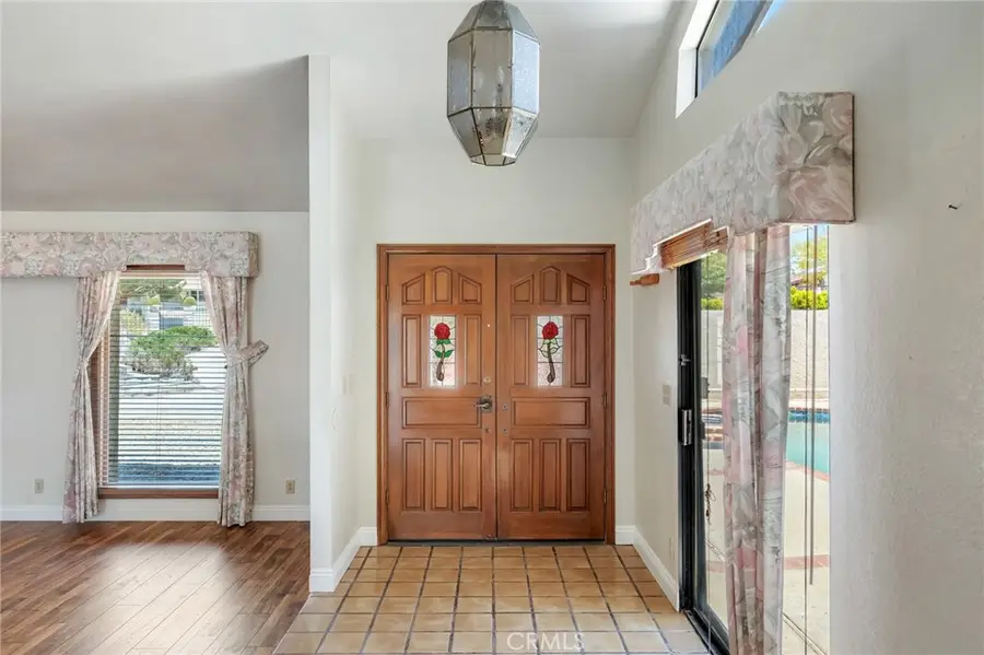 19585 Crest, Apple Valley, CA 92307 - #3