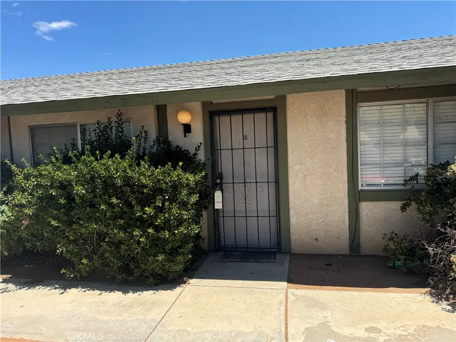 20285 Serrano, Apple Valley, CA 92307 - #3