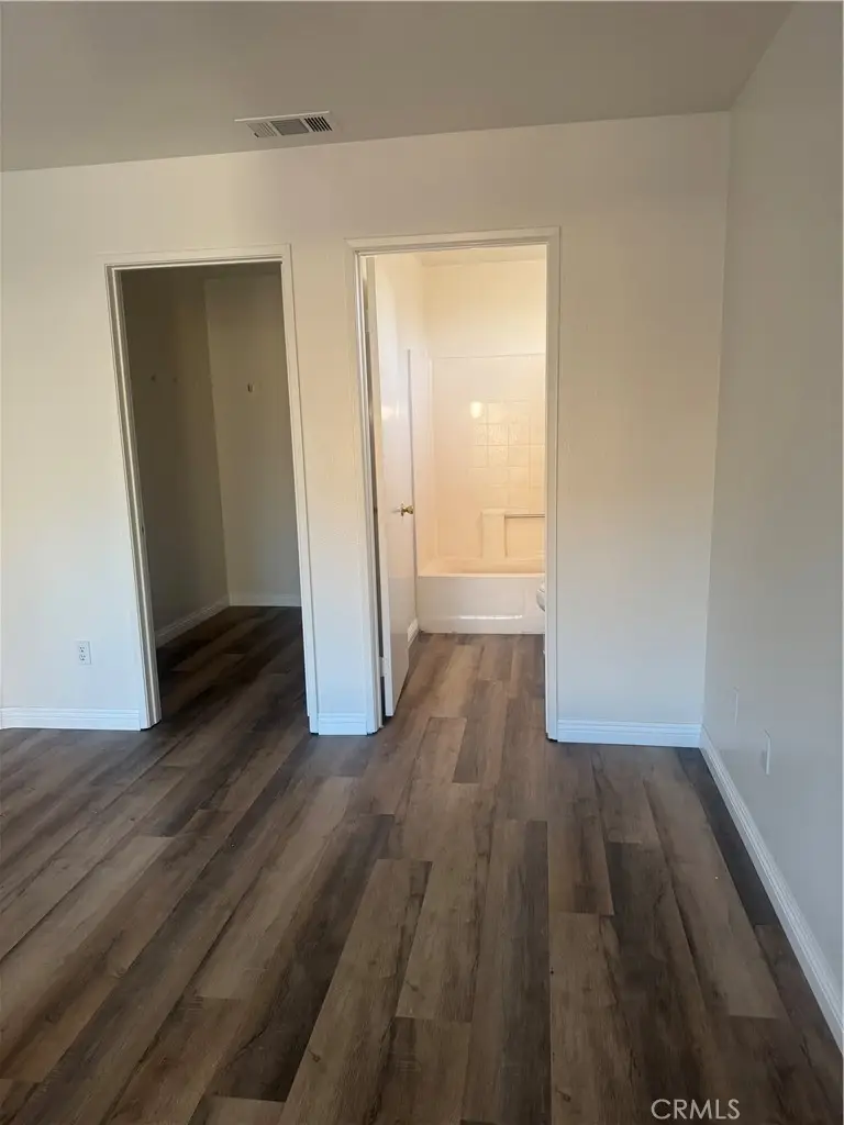 17891 Kendall, Adelanto, CA 92301 - #3