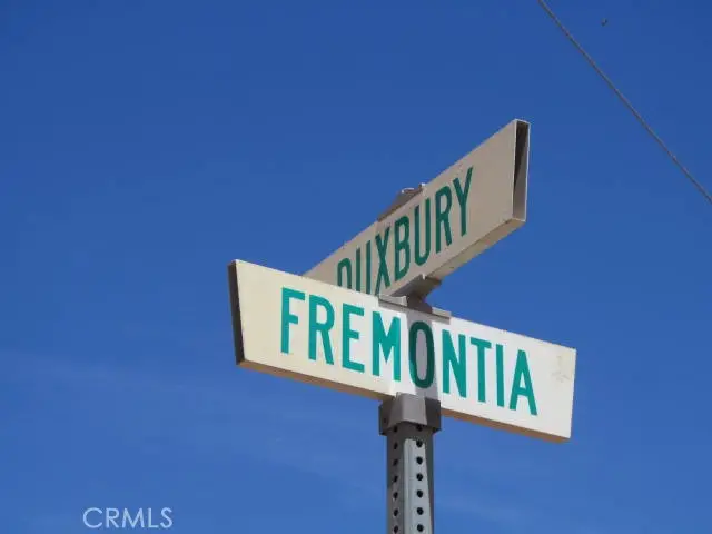 28 Fremontia, Oak Hills, CA 92344 - #3