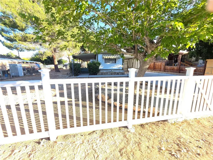 19053 Monterey, Hesperia, CA 92345 - #2
