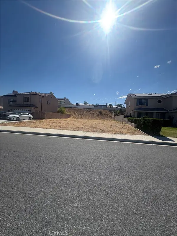 13040 Candleberry, Victorville, CA 92395