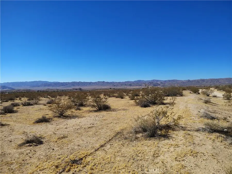 2681 Sunburst Avenue, Joshua Tree, CA 92252 - #3
