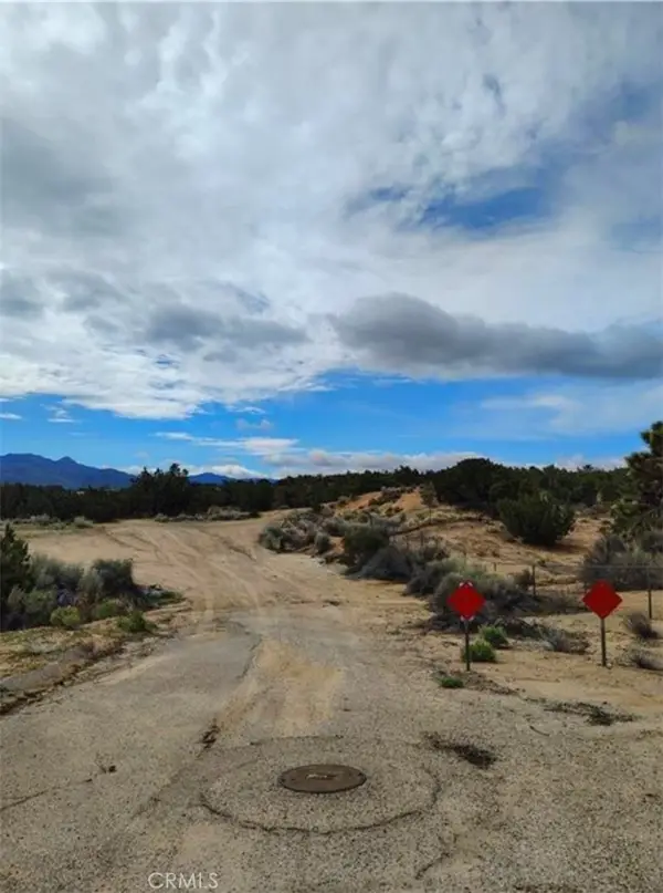 0 Oxford, Hesperia, CA 92345