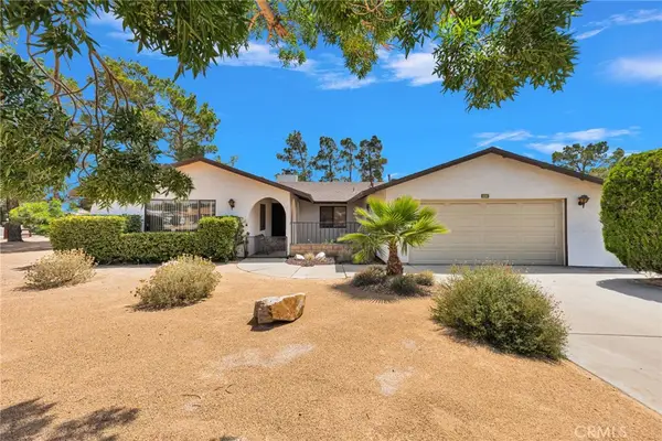 19031 Shoshonee, Apple Valley, CA 92307